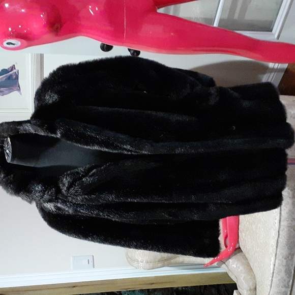 FUR VINTAGE FAUX JACKET - Picture 3 of 7